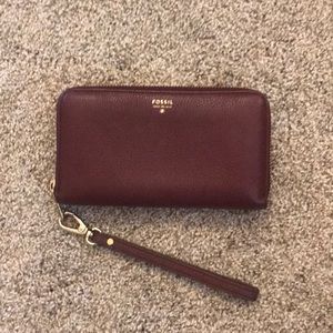 Fossil Wallet Wristlet: Fig color
